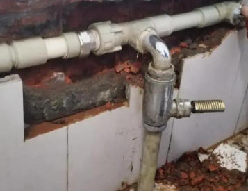 经开区换水管师傅电话